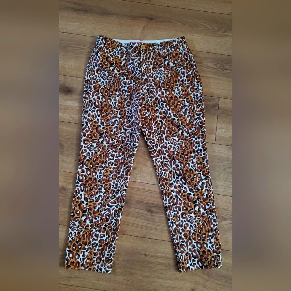 Lilly Pulitzer Kelly Stretch Pants in Chocolate X Onyx My Favorite Spot pattern